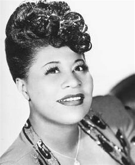 Top 20 Female American Vintage Jazz Singers Of The 20th Century Ella