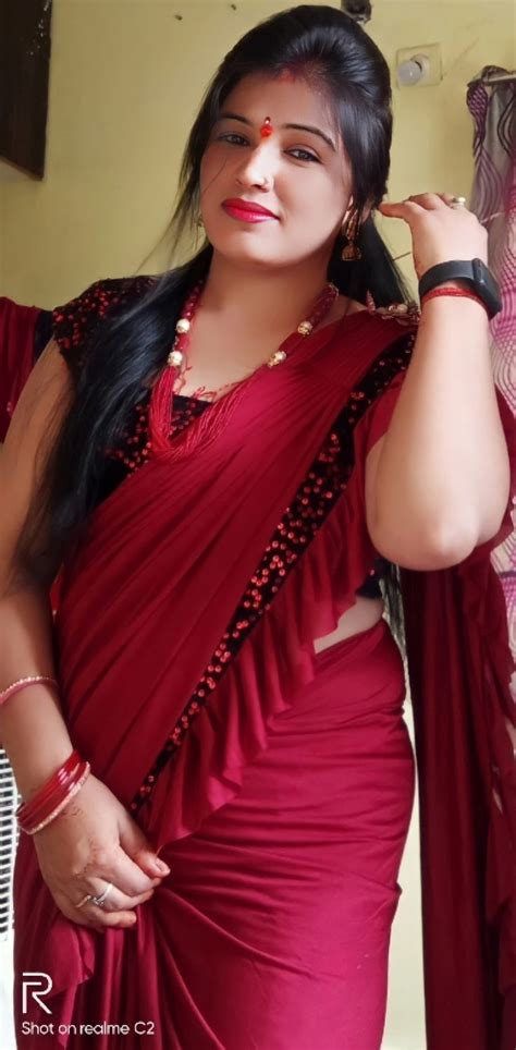 Bhabhi Ji In Red Saree Beautiful Thai Women Beautiful Curvy Women