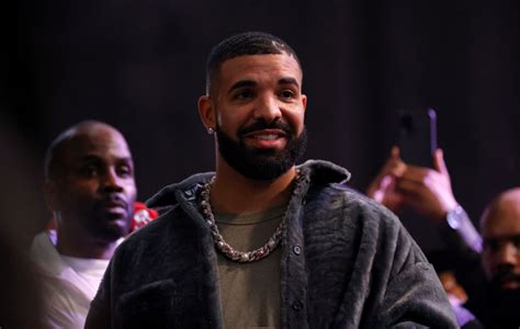Alleged Drake Nude Video Trends Online Leaving Fans Shocked Rapper