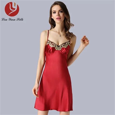 Lin Yun Real Silk Nightgown Woman Sleepshirt 2017 Sexy Lady Sleeveless Homewear Silk Thin Women