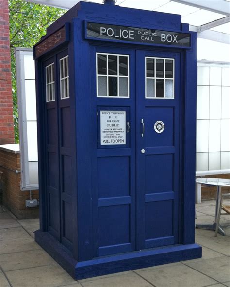 What Would You Put In The Tardis Tellyspotting