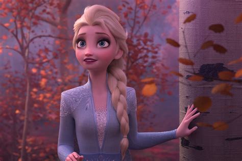 Sis kaybolduktan sonra elsa, anna ile yeniden buluşur ve olaf'ı hayata dödürür ve anna, kristoff'la evlenir. Frozen 2: Elsa is a queer icon. Why won't Disney embrace ...