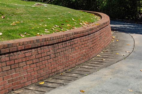 The Ultimate Checklist On How To Build A Retaining Wall Update 2021