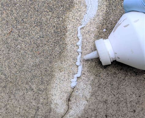 How To Repair Cracks In A Concrete Wall