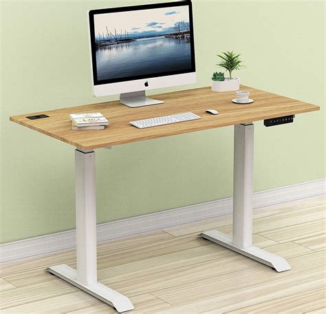 The atlantic height adjustable desk is a sit/stand desk that you can manually shift anywhere between 28 inches and 41.3 inches, giving plenty of scope for all sorts of users big and small. 6 Best Standing Desks to Buy 2019