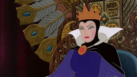 Evil Queens Crown As Seen In Snow White And The Seven Dwarfs Spotern