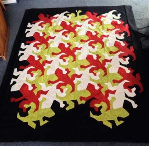 I don't quilt unless it's something i can knit, but i still see quilt patterns in things.like in m.c. Escher Reptiles | Craftsy | Applique quilts, Modern quilt ...
