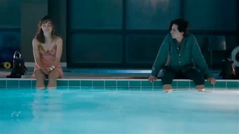 Five Feet Apart Trailer Cole Sprouse Haley Lu Richardson Star Hollywood Reporter