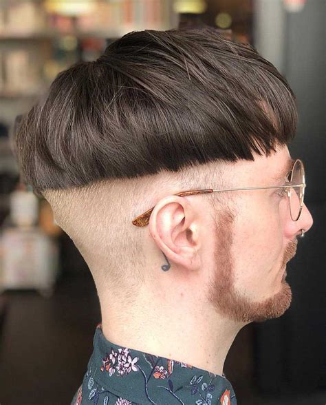 32 Stylish Modern Bowl Cut Hairstyles For Men Mens Hairstyle Tips