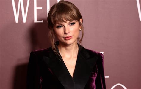 Taylor Swifts Explains Which Means Behind New Music Lavender Haze