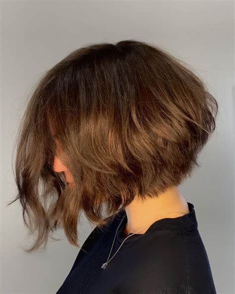 18 Popular Choppy Inverted Bob Haircuts To Consider