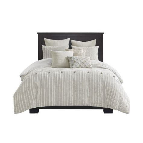 Essence Oversized Cotton Clipped Jacquard Comforter Set With Euro Shams
