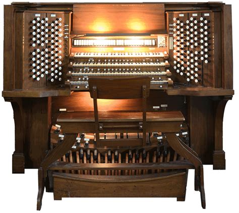 Pipe Organ Worcester Memorial Auditorium