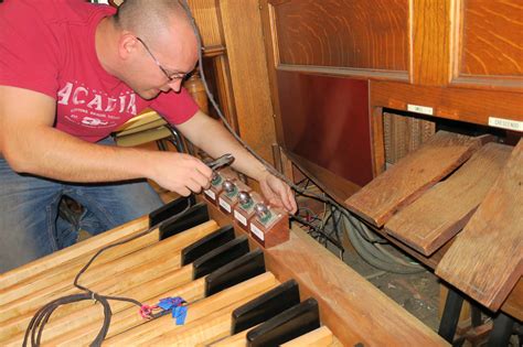 Pipe Organ Pedal And Keyboard Rebuild Leek Pipe Organs
