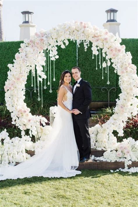 ️ Top 20 Pretty Circular Wedding Arches For 2022 Trends Emma Loves