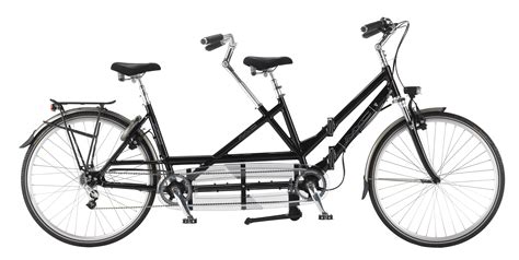 Ein tandem ist ein fahrrad, das platz für zwei oder mehr personen bietet. Multicycle Double Dream Tandem Klapptandem Tandem-Fahrrad