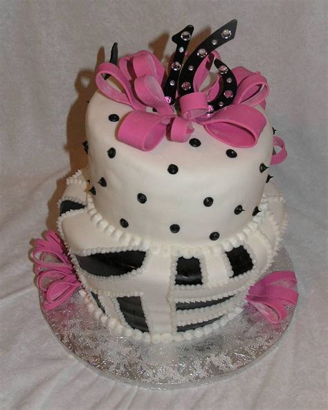 Top off the perfect cake with the perfect accessory! Sweet 16 Birthday Cakes Pictures and Ideas