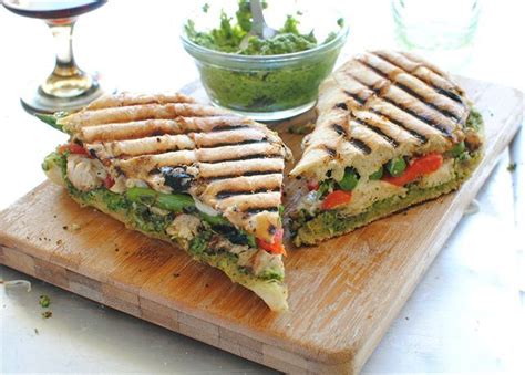 Looking for an easy panini recipe? Chicken Pesto Panini | Food, Pesto chicken, Healthy recipes