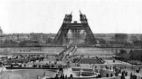 Photos : 1887-1889, la construction de la Tour Eiffel | Un jour de plus