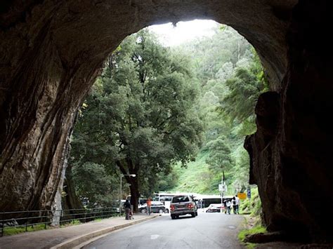 Things To See And Do At Jenolan Caves A Tourstogo Travel