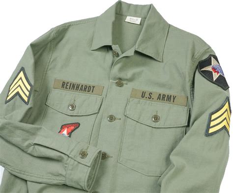私物シャツは 米軍実物フライトジャケット専門店 adven px 小隊長日記