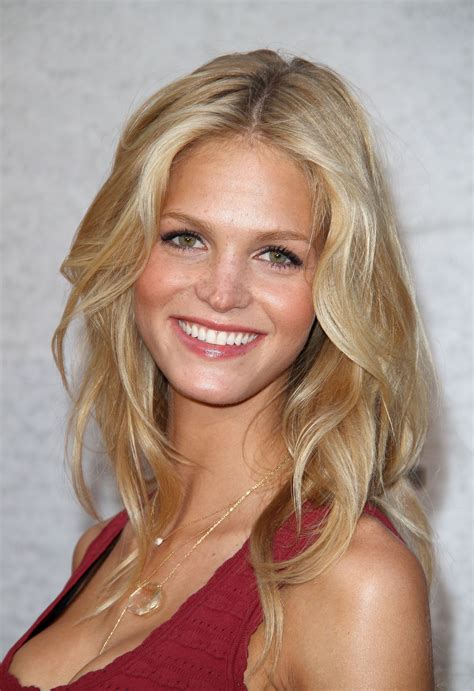 Erin Heatherton Pictures Hd Full Hd Pictures