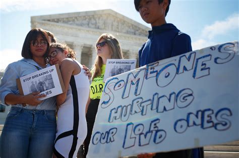 Trumps Travel Ban Is Upheld By Supreme Court The New York Times