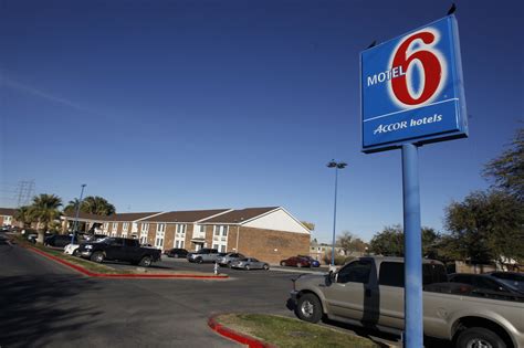 Motel 6 Says It Will Ban All Locations From Reporting Undocumented