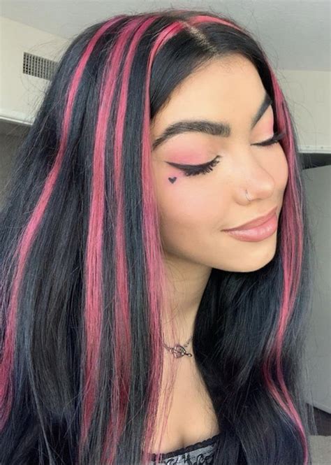 Pin By Isabella Joy On ᕼᗩᎥᖇ Ꭵᑎᔕᑭᗝ Hair Color Streaks Hair Dye Colors