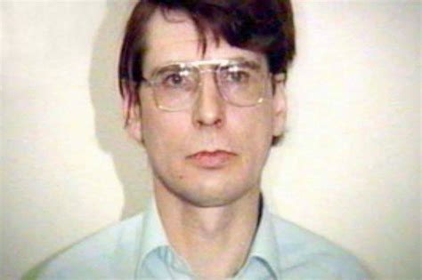 Dennis andrew nilsen was a scottish serial killer and necrophile who murdered at least twelve young men and boys between 1978 and 1983 in lo. Body of serial killer Dennis Nilsen cremated in secret at ...