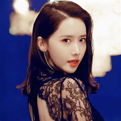 Yoona Is Looking Sexy In Black Daily K Pop News