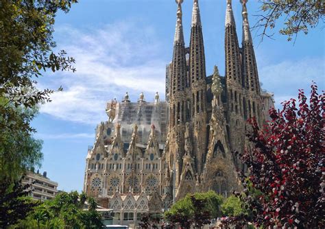 Secrets Of The Sagrada Familia Context Travel