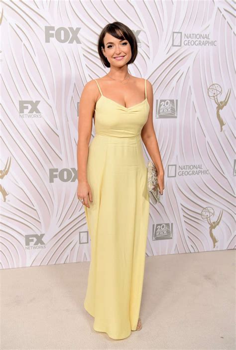 Milana Vayntrub Fox And Nat Geo 2017 Emmy Awards After