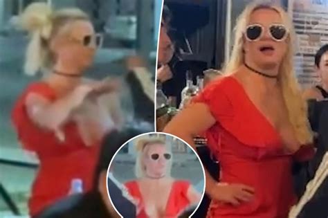 Britney Spears Appears To Suffer Wardrobe Malfunction As She Dances At A Bar In Cabo