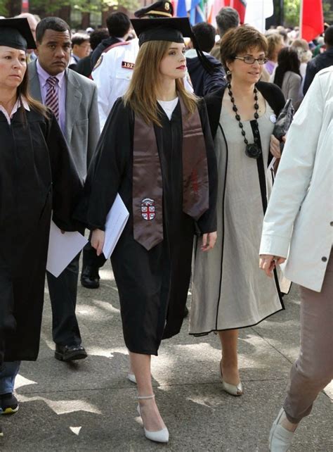 Emma Watsons Brown University Graduation Pictures Dress Graduation