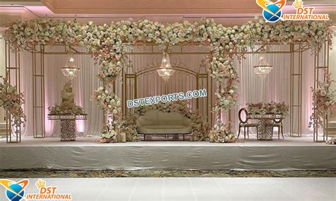Modern Gold Arching Backdrop Wedding Stage Dst International