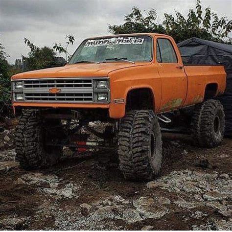 Old School Square Body Lifted Chevy Trucks