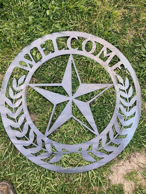 Welcome Metal Sign With Laurel Wreath Laurel Wreath Metal Etsy