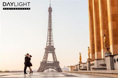 Book A Professional Photographer For A Photoshoot In Paris Road Trip