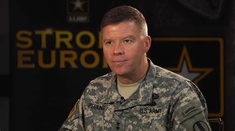 Tradoc Commander Emphasizes New Operating Concept At Usareur