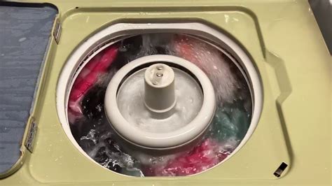 Speed Queen Washer Lint Filter Demonstration Youtube