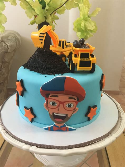 Blippi Garbage Truck Cake I Feel As If He Spoke Directly To Me In