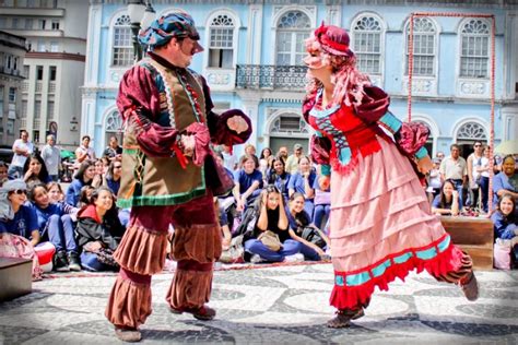 Teatro De Rua Resumo
