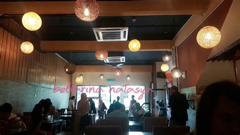 Iya, peluang bisnis ini memang semakin tumbuh subur seiring dengan perkembangan jumlah penduduk dan gaya hidup yang ingin serba cepat tersaji. Rumah Makan Cibiuk Wangsa Maju - Ini Adalah Bellarina Natasya