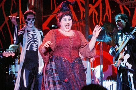 Mary Played By Kathy Najimy What Is The Cast Of Hocus Pocus Up To