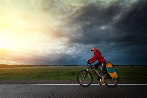 10 Consejos Para Tu Primer Viaje En Bicicleta La Bicikleta