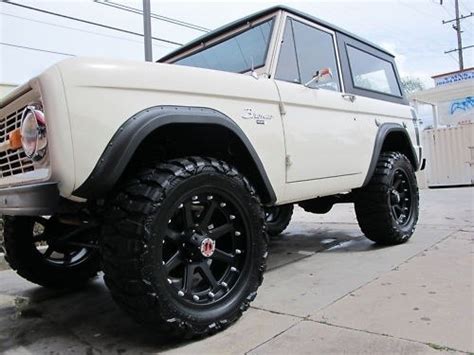 206 Best Images About Bad Ass Broncos On Pinterest Old Ford Bronco