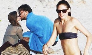 Olivia Palermo And Johannes Huebl Just Can T Keep Their Hands Off Each Other As They Holiday In