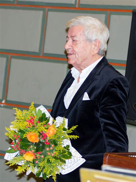 Actorul ion dichiseanu a murit, astăzi, 20 mai, la 87 de ani. Ion Dichiseanu Tanar : VIDEO / Aşa ceva mai rar! Simona ...