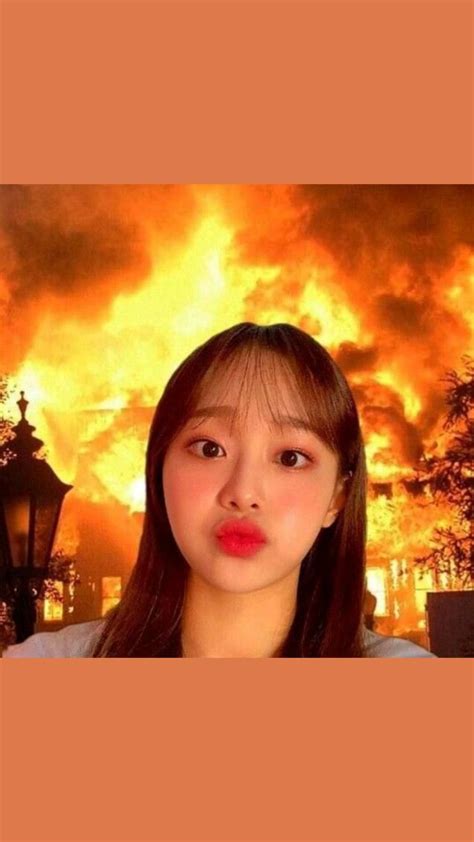 Chuu Meme In 2022 Memes Chuu Loona Drama Memes